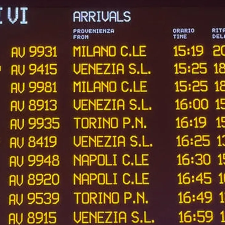 Treni, ritardi fino a 220 minuti: Italia spaccata in due a causa di un guasto a Firenze