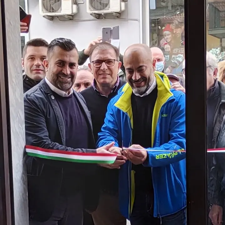 Lamezia, inaugurata la sede regionale di Italexit: presente il senatore Gianluigi Paragone