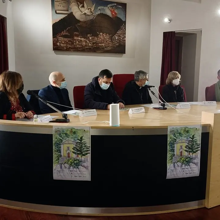 Lamezia, presentato il calendario della diocesi: un viaggio tra ricerca e solidarietà