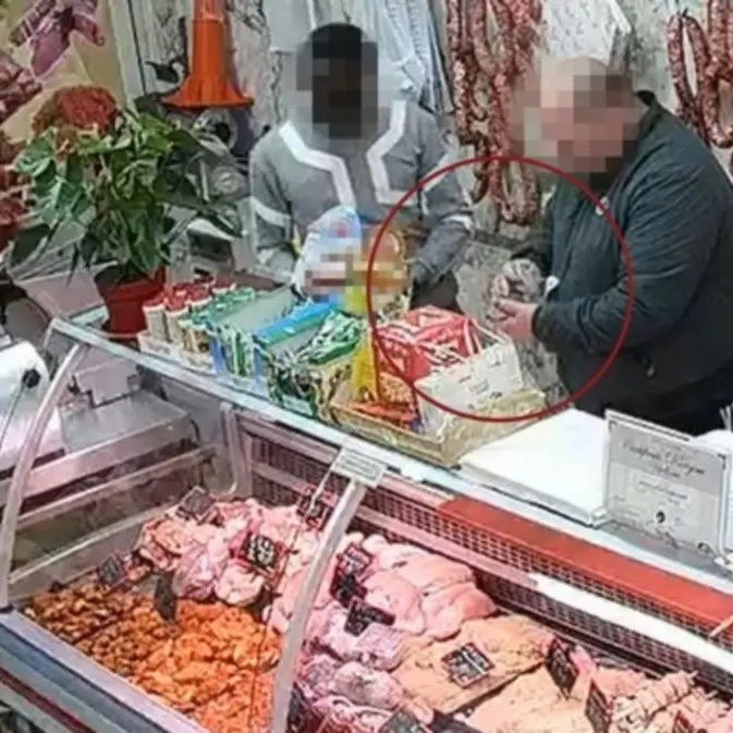 Palermo, 31 arresti per spaccio: la droga veniva lavorata e smistata in macelleria