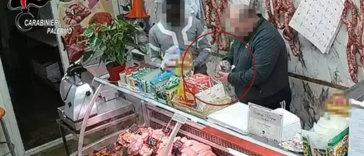 Palermo, 31 arresti per spaccio: la droga veniva lavorata e smistata in macelleria