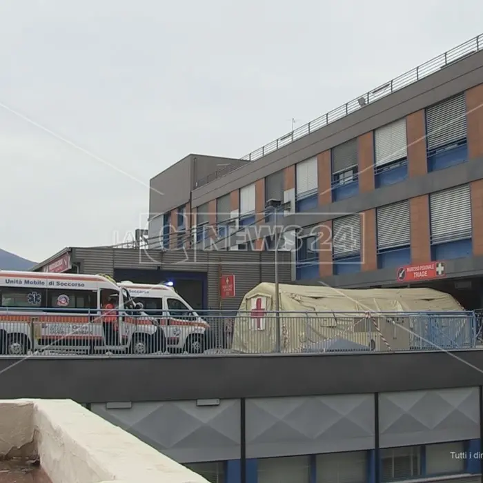 Ospedale Cosenza, Loizzo (Lega): «Al pronto soccorso solo 7 medici, situazione esplosiva»