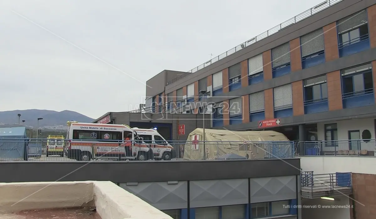 Ospedale Cosenza, Loizzo (Lega): «Al pronto soccorso solo 7 medici, situazione esplosiva»
