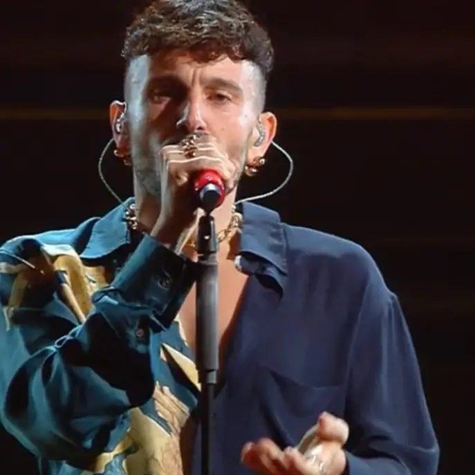 Cosenza rinuncia al concerto di Capodanno: troppi debiti. Ma Rende ospita il live di Aiello