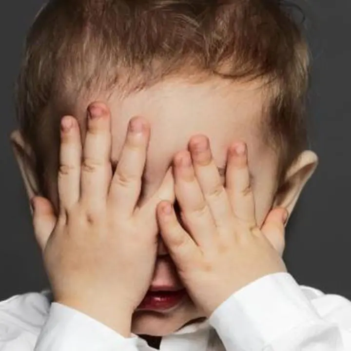 Bimbo aggredito a morsi da un coetaneo in un asilo di Palmi, erano soli: la mamma ricoverata sotto shock