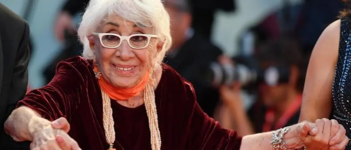 È morta Lina Wertmuller: la regista di Travolti da un insolito destino e Pasqualino settebellezze