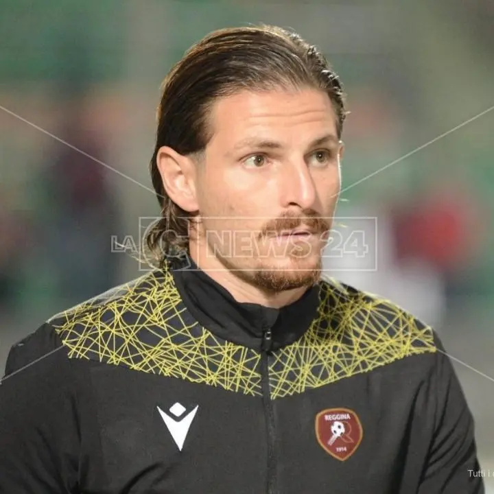 Reggina, è il momento di sostituire Cionek: coppia inedita con l’Alessandria