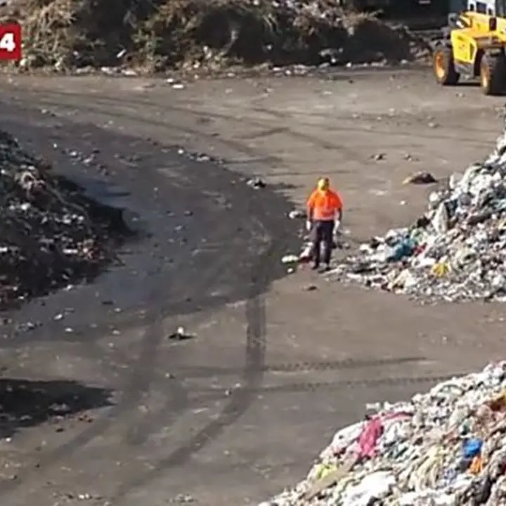 Rifiuti, Catanzaro senza discarica: rimpallo tra Provincia e Regione sull’autorizzazione paesaggistica