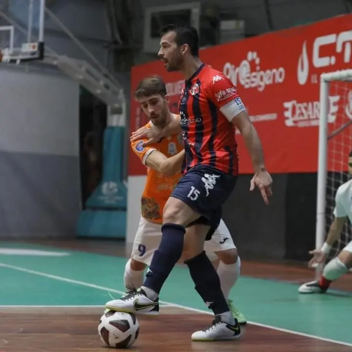 Calcio a 5, in Serie A2 turno positivo per le calabresi: 3 punti per Cosenza e Bovalino