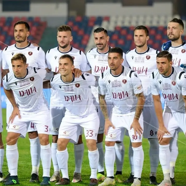 Reggina, ecco come potrebbe scendere in campo la squadra di Toscano: si resta con le due punte?