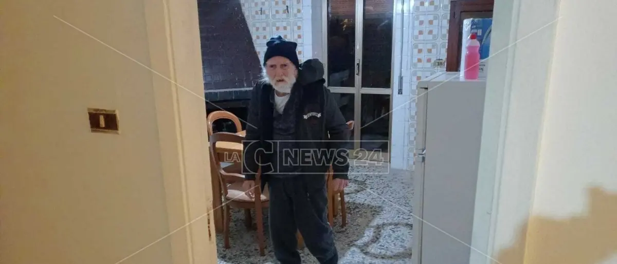 Scalea, per Giacomo arriva il lieto fine: nuova vita dopo le cure e il ritorno a casa