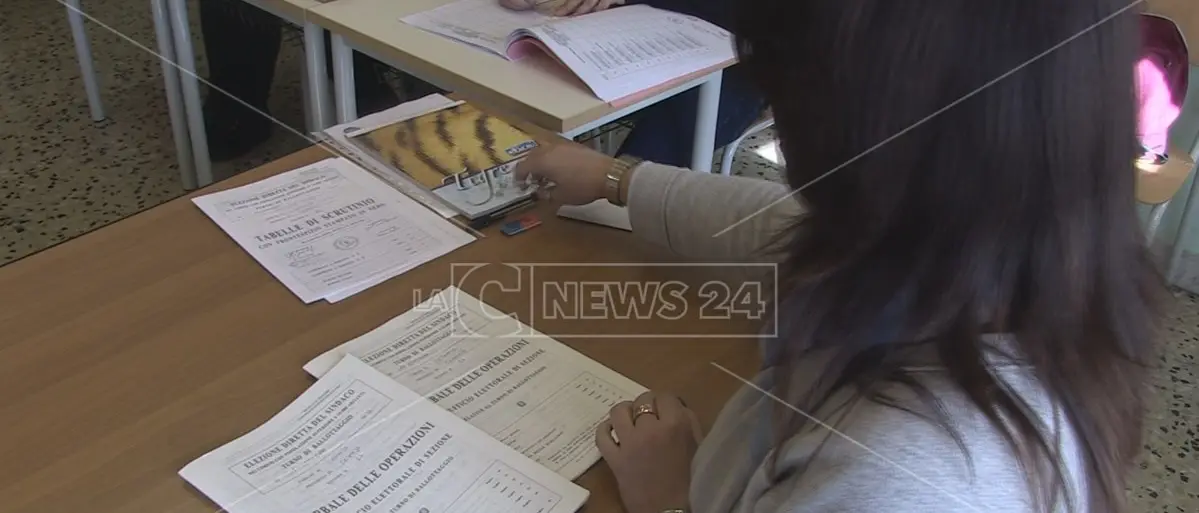 Comunali a San Nicola Arcella, verifiche sulle schede elettorali: traballa l’amministrazione targata Madeo