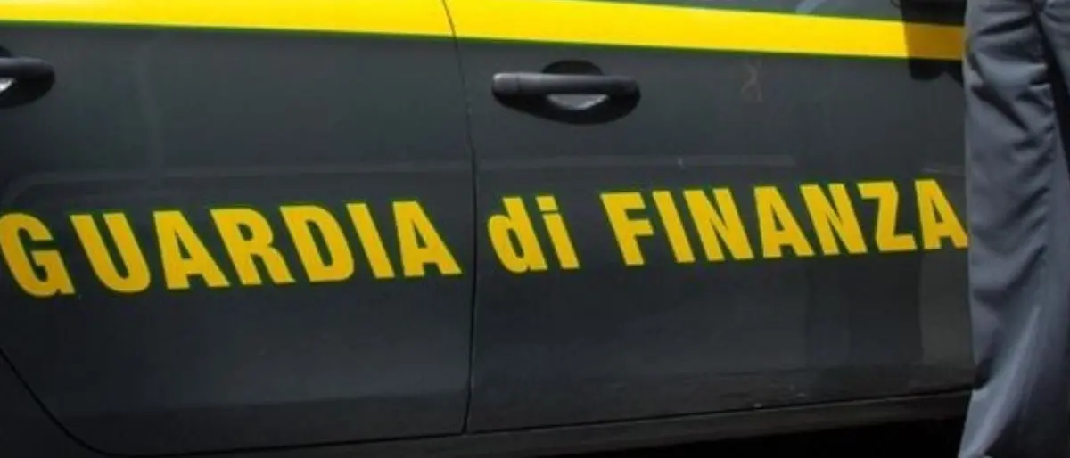 Nel Cosentino scoperti 110 furbetti dei buoni spesa Covid: multe per 120mila euro