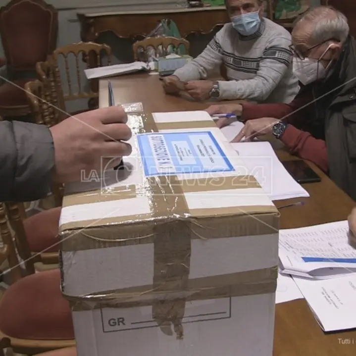 Elezioni provinciali a Cosenza: ecco i nomi dei 16 nuovi consiglieri di Piazza XV Marzo