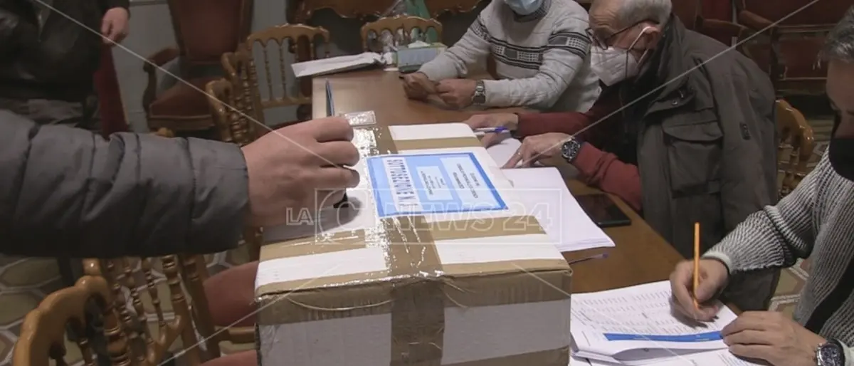 Elezioni provinciali a Cosenza: ecco i nomi dei 16 nuovi consiglieri di Piazza XV Marzo