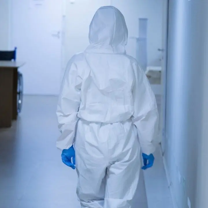Covid, a Lamezia il Tavolo tecnico sulla Sanità: «Forte preoccupazione per l’aumento dei contagi»