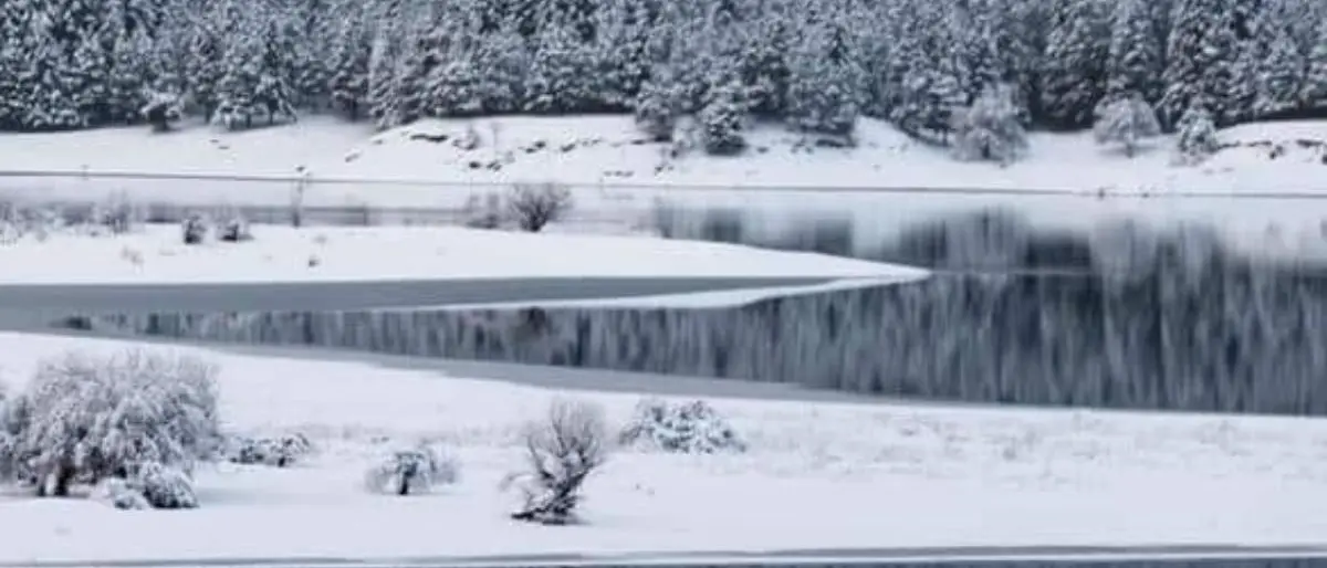 Natale in Sila, dall’incanto del trenino di Santa Claus alle discese sulle piste riaperte