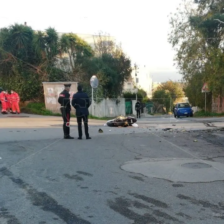 Incidente a Gioia Tauro, morto un centauro nello scontro con un camion