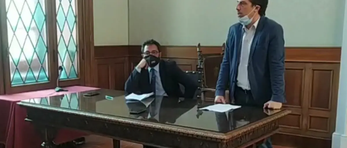 Catanzaro, trema il terreno (politico) di Fiorita: da chi nel Pd rema contro, alla candidatura di Donato