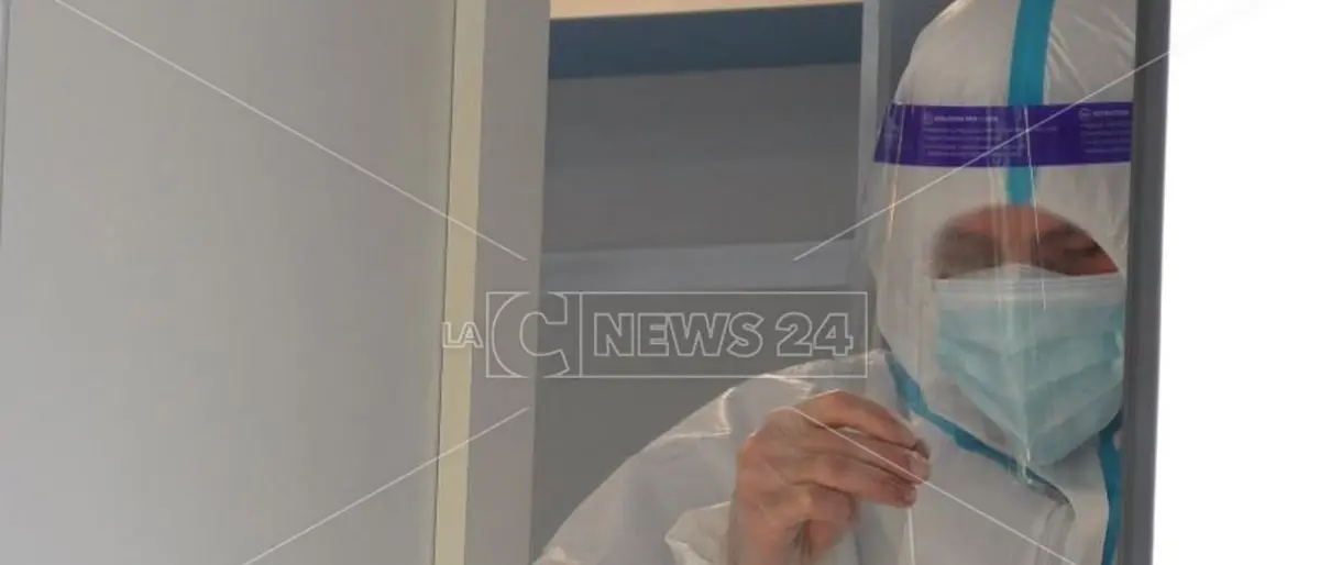 Covid nel Crotonese, anche dieci giorni di attesa per un test molecolare