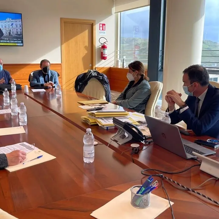 Il “booster” di Occhiuto alla campagna vaccinale: medici di base per inoculazioni a domicilio