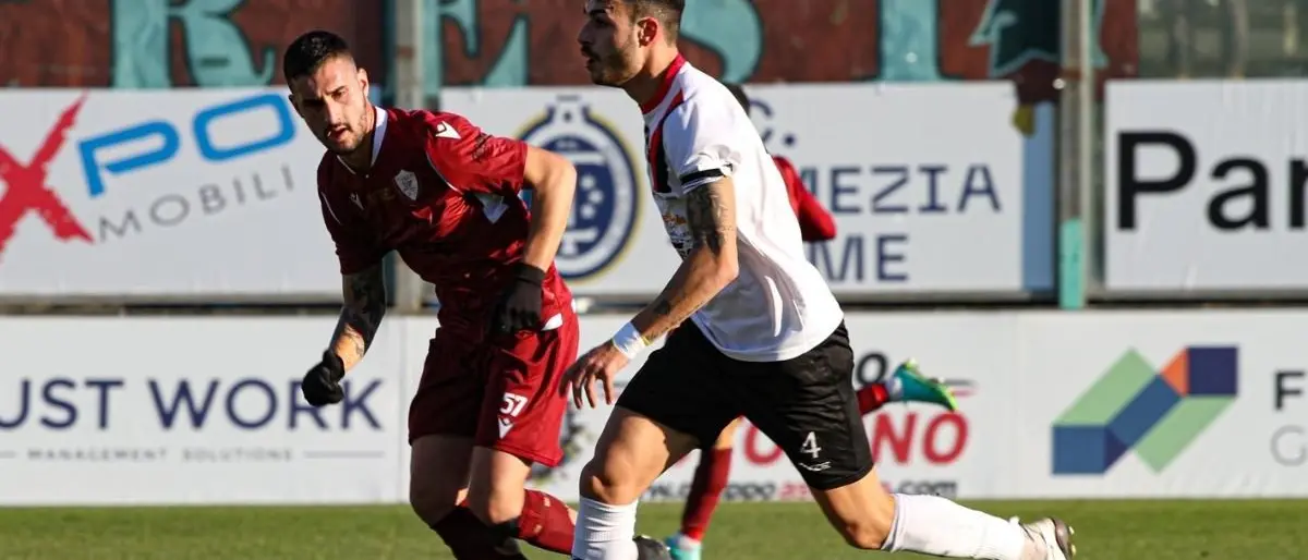 Eccellenza, in campo per i recuperi: il Locri ospita l’Acri. Ancora un rinvio per Scalea-Gallico