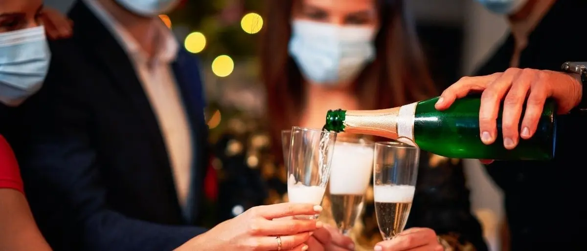 Mangiare ma non ballare, ecco come i ristoranti preparano il cenone di Capodanno