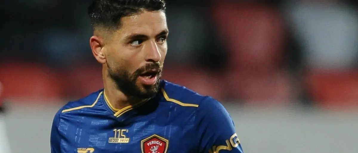 Reggina, scambio Sounas-Laribi? Si può: il greco è sul mercato, gli amaranto possono affondare