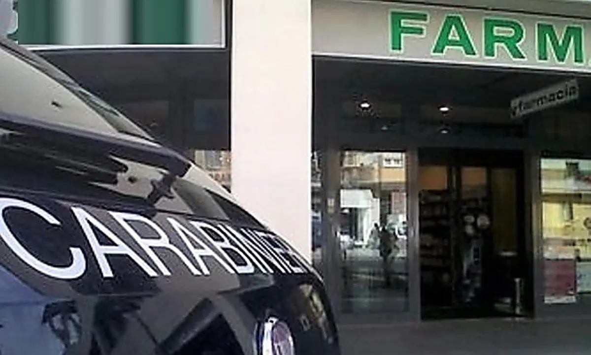 Catanzaro, farmacisti no vax scoperti a multati dai carabinieri