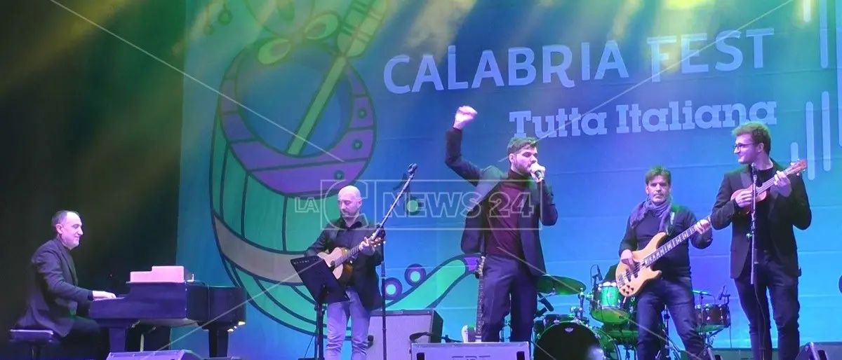 Reggio, tutto pronto per il “Calabria Fest Tutta Italiana” al Teatro Cilea: ecco il cast\n