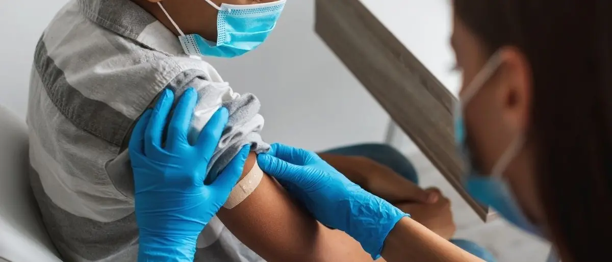 Vaccinarsi senza prenotazione, proseguono gli open day in Calabria: ecco luoghi e orari