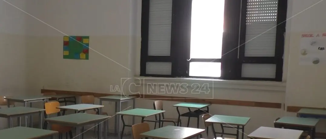 Scuole chiuse in Calabria, nel Crotonese quasi tutti i Comuni rinviano il rientro in aula