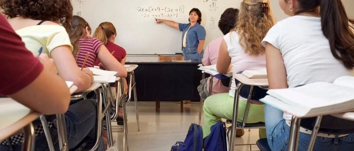 Scuole aperte lunedì 10 gennaio a Cosenza, Catanzaro, Lamezia, Rende, Crotone e Corigliano Rossano