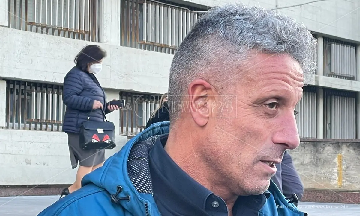 Processo Bergamini, in aula l’ex compagno di squadra Galeazzi: «Nessuno ha mai creduto al suicidio»