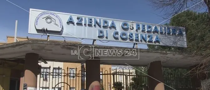 Ospedale di Cosenza, presto un concorso per l’assunzione stabile di oltre 200 sanitari