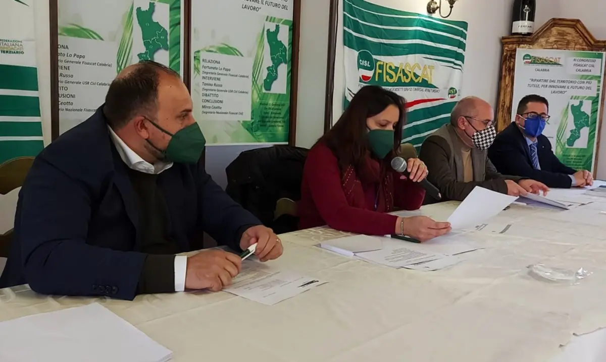 Fisascat Cisl Calabria, Fortunato Lo Papa rieletto segretario: «Altri quattro anni a sostegno dei lavoratori»