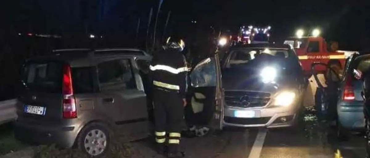 Grave incidente stradale nel Reggino, è deceduto in ospedale uno dei tre feriti