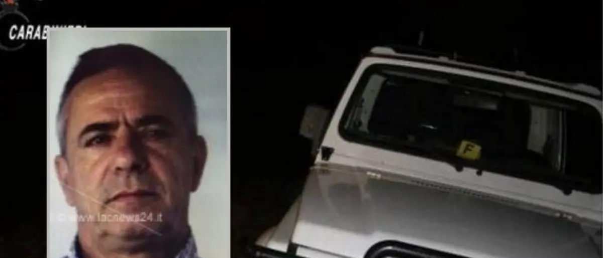 Uccise padre e figlio a colpi di fucile nel Crotonese, condannato all’ergastolo