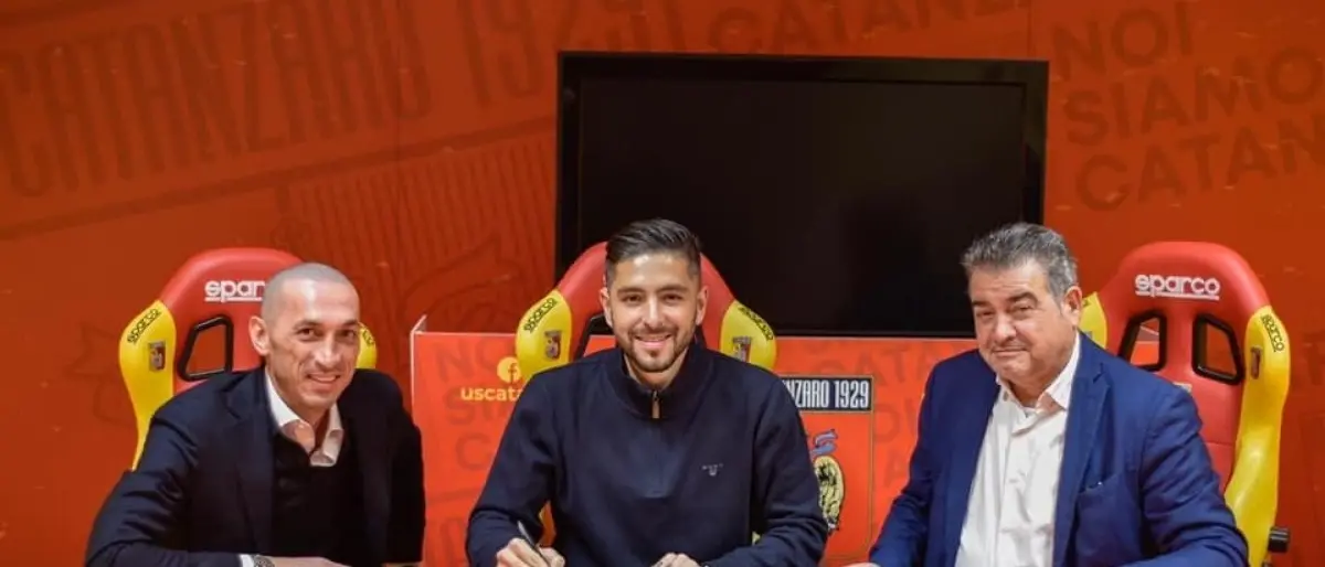 Catanzaro, ecco il centrocampista Sounas: c’è la firma. In arrivo Luis Maldonado