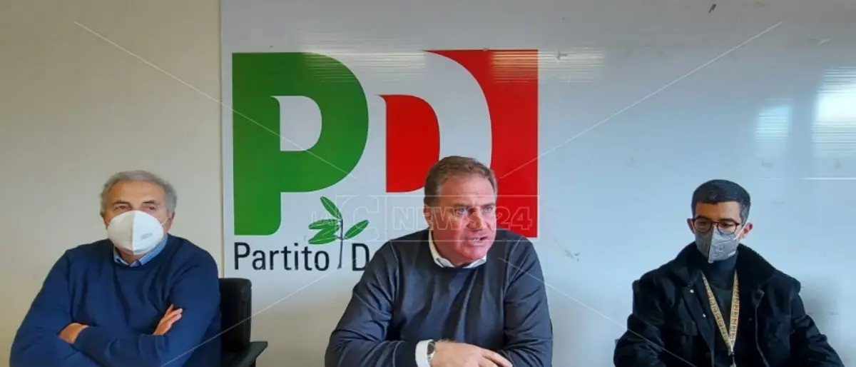 Graziano rinvia di 20 giorni i congressi provinciali e di circolo