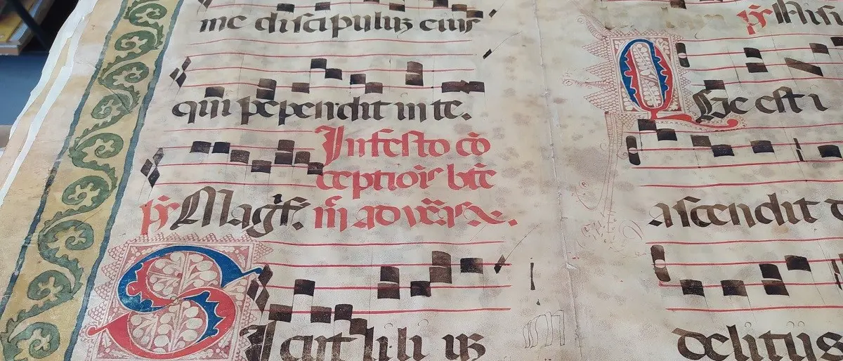 Cosenza, il tesoro della Civica torna a casa: restituiti alla Biblioteca ventotto corali del XVI secolo