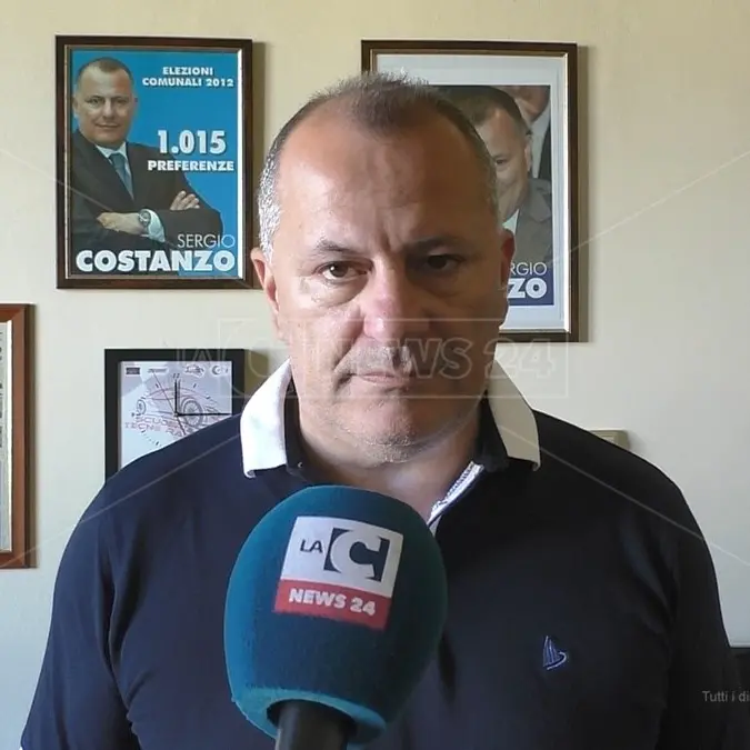 Farmabusiness, il consigliere comunale Sergio Costanzo: «Chiedere voti non è reato»