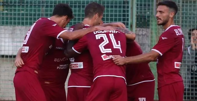 Serie B, la Reggina torna a sorridere. Crisetig e Denis piegano il Brescia: 2-1