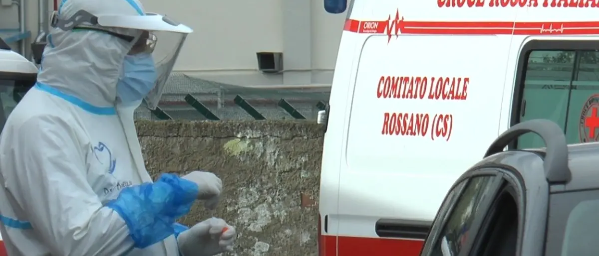 Coronavirus Corigliano Rossano, 60 tamponi gratuiti processati: 6 positivi