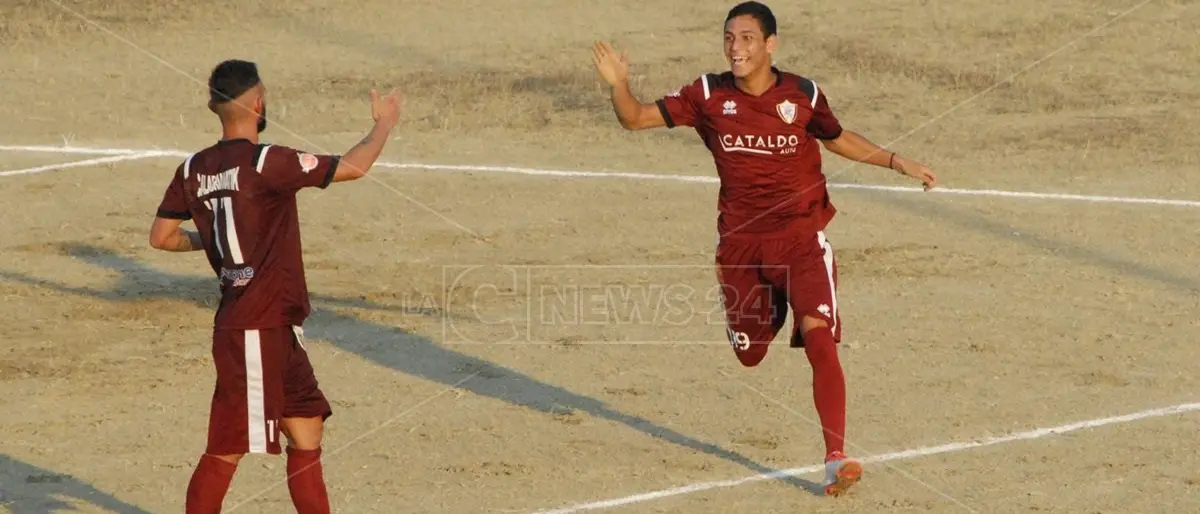 La storia del giovane bomber Lorenzo Infusino: da Gioia a Locri in cerca di gloria