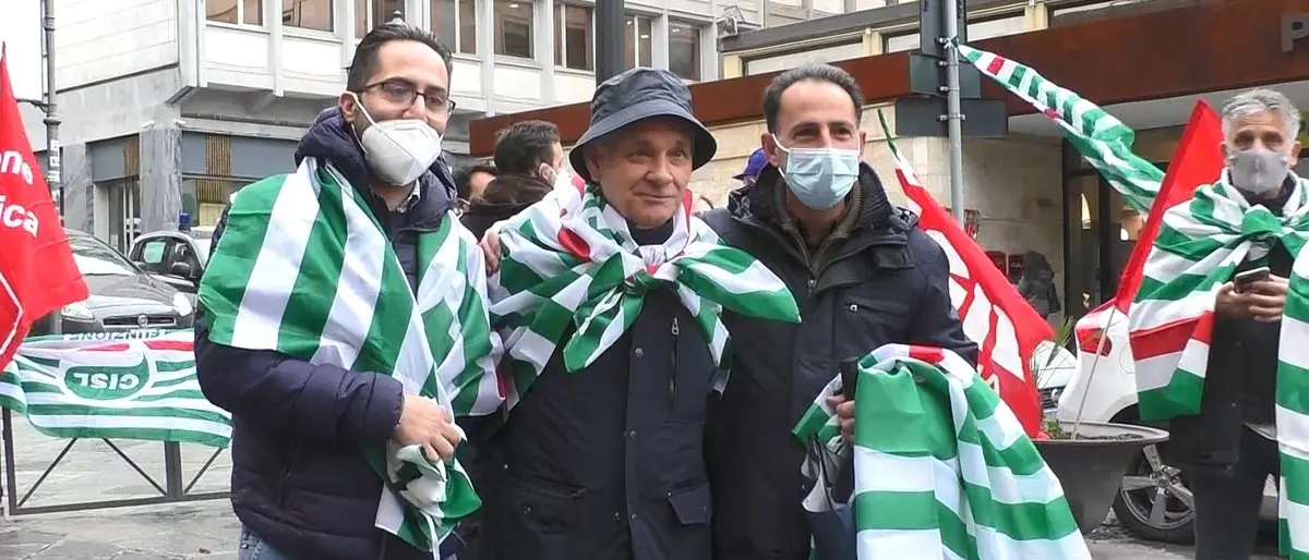 Pubblico impiego, sindacati in piazza per chiedere il rinnovo dei contratti e nuove assunzioni