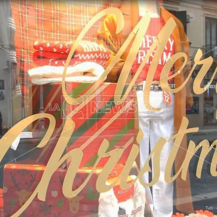Natale a Crotone, al via la campagna Confcommercio per sostenere lo shopping in città