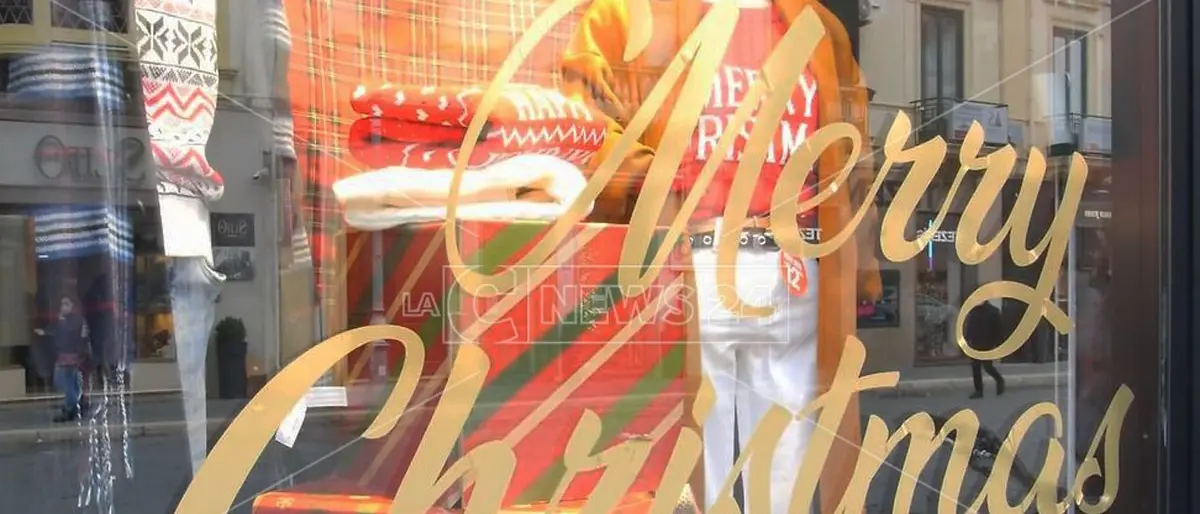Natale a Crotone, al via la campagna Confcommercio per sostenere lo shopping in città