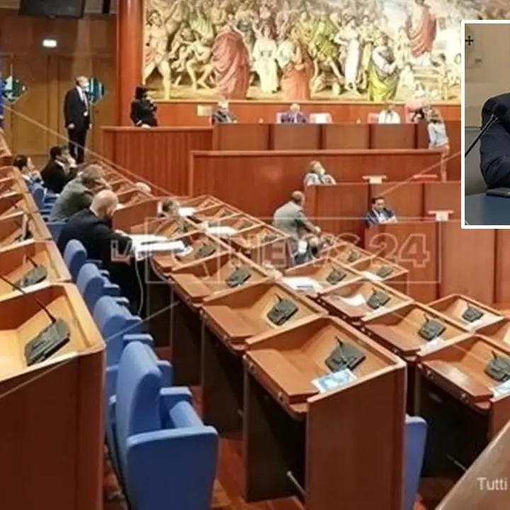 Consiglio, Commissione anti 'ndrangheta si riunisce per un'oretta e matura lo stipendio