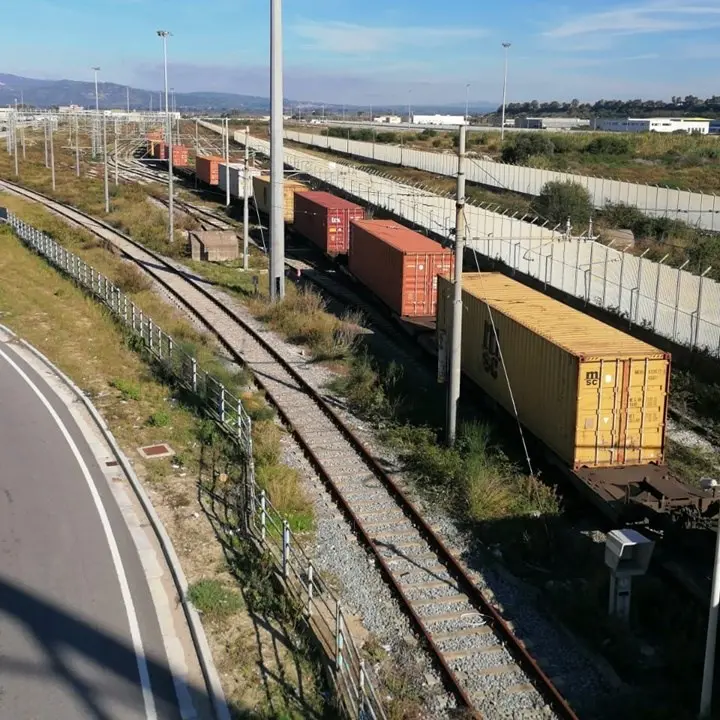 Porto Gioia Tauro, arriva il primo treno merci al gateway ferroviario